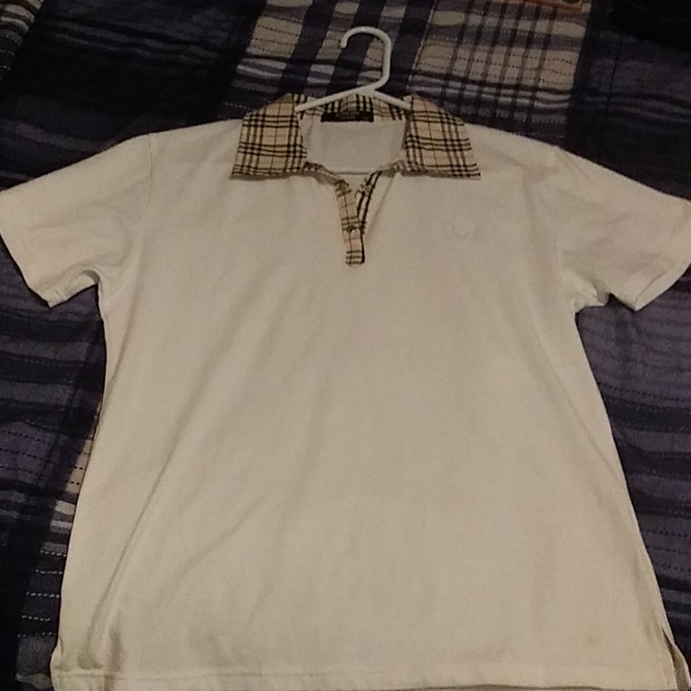 Burberry polo